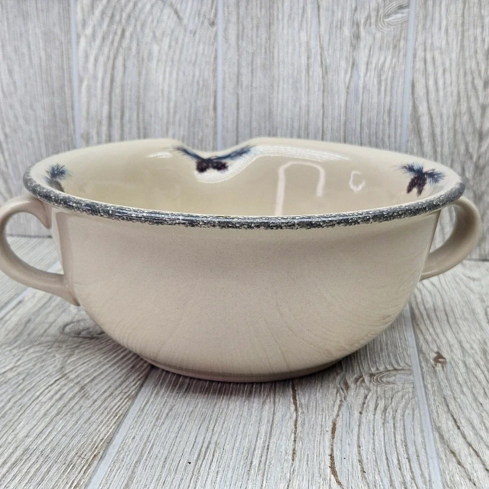 Home & Garden Party Stoneware Batter Bowl Pine Cone Spout Double Handle 2005